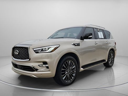 Used 2024 INFINITI QX80 Sensory image 1