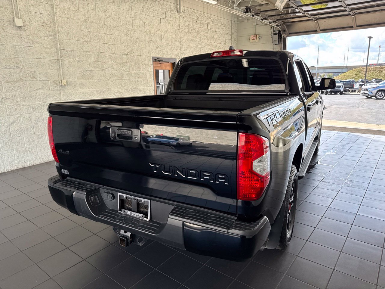 Certified 2021 Toyota Tundra TRD Pro AWD/4WD image 7