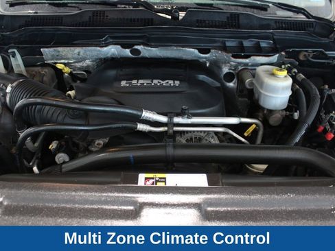 Used 2014 RAM 2500 Laramie w/ Black Appearance Group AWD/4WD image 10