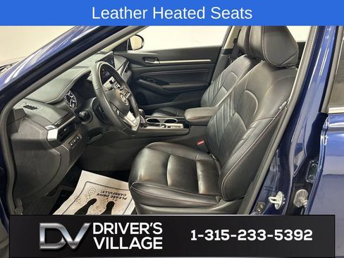 Used 2023 Nissan Altima 2.5 SR w/ SR Premium Package AWD/4WD image 9