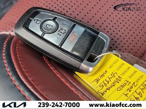 Used 2024 Ford Mustang GT Premium RWD image 29