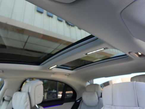 Used 2023 Mercedes-Benz S 580 4MATIC Sedan image 15