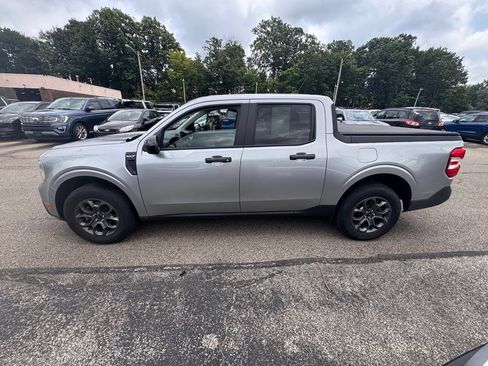 Used 2024 Ford Maverick XLT w/ XLT Luxury Package AWD/4WD image 2