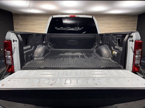 Used 2022 Ford F250 XLT w/ XLT Premium Package image 10