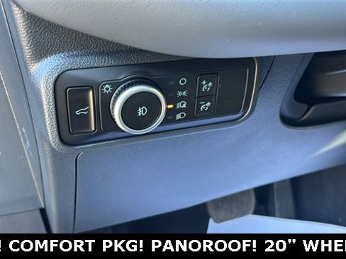 New 2025 Ford Explorer Active w/ Active Comfort Package image 8