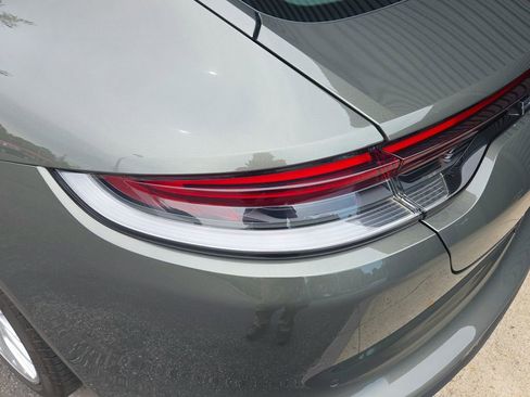 Certified 2022 Porsche Panamera 4S AWD/4WD image 25