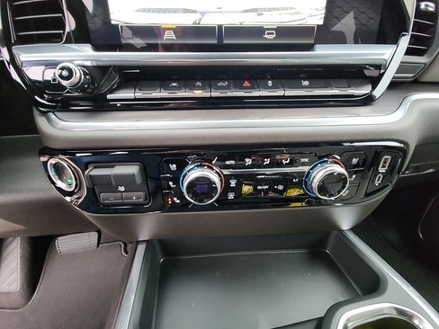 New 2026 GMC Sierra 1500 SLT w/ SLT Premium Package image 25