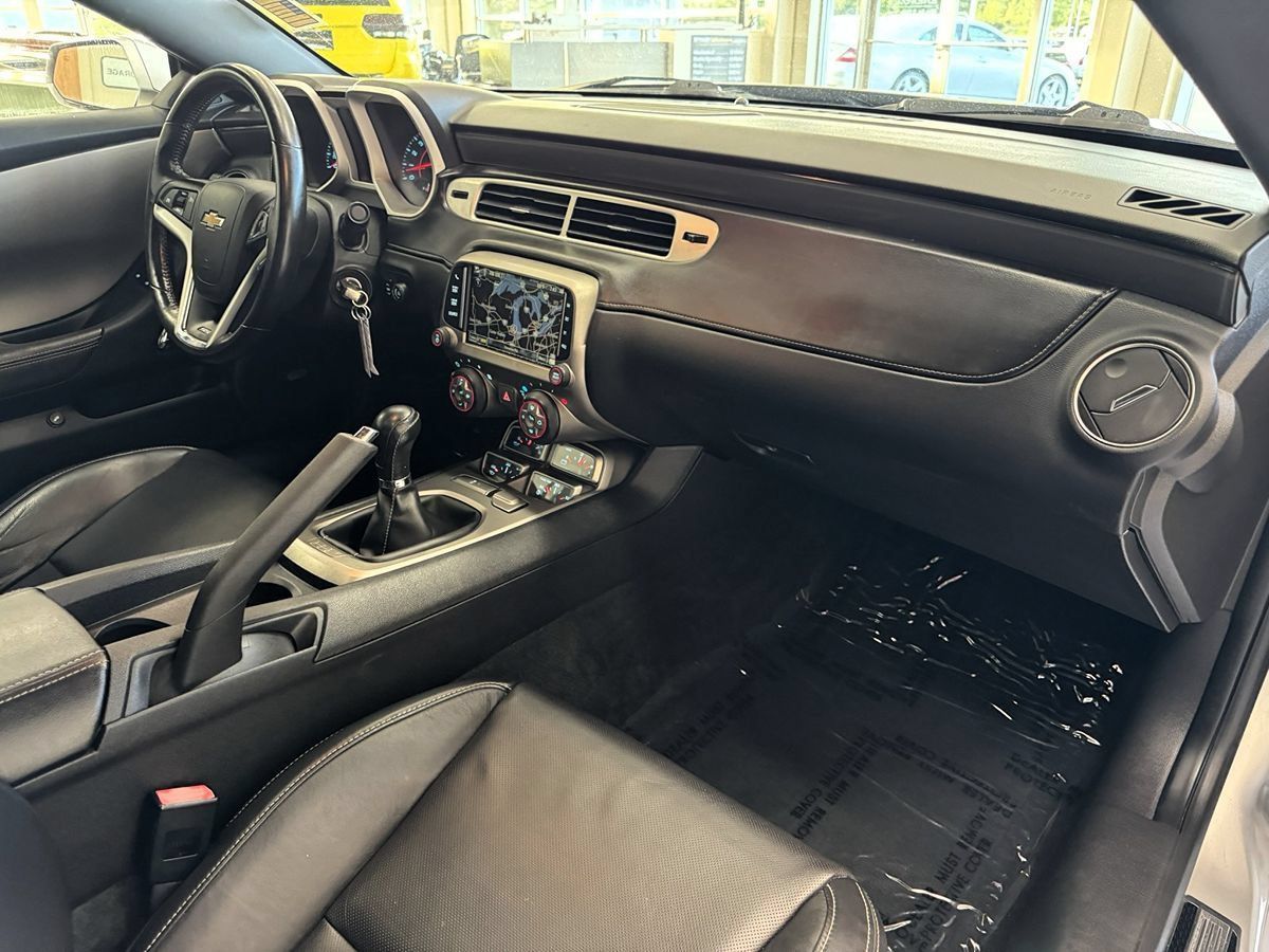 Used 2014 Chevrolet Camaro SS w/ RS Package RWD image 21