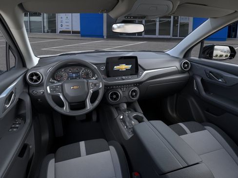 New 2026 Chevrolet Blazer LT image 39