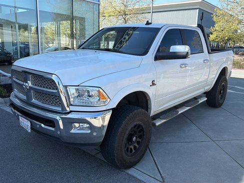 Used 2017 RAM 2500 Laramie image 1