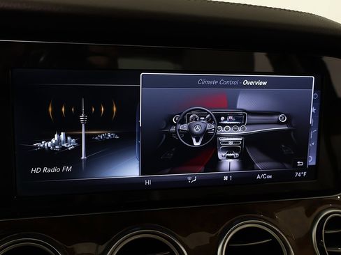 Used 2017 Mercedes-Benz E 300 4MATIC image 52