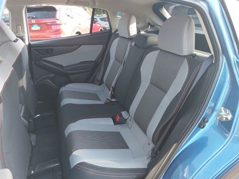 Used 2019 Subaru Crosstrek 2.0i Premium w/ Eyesight System image 13