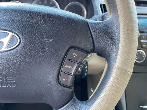 Used 2009 Hyundai Sonata GLS image 18