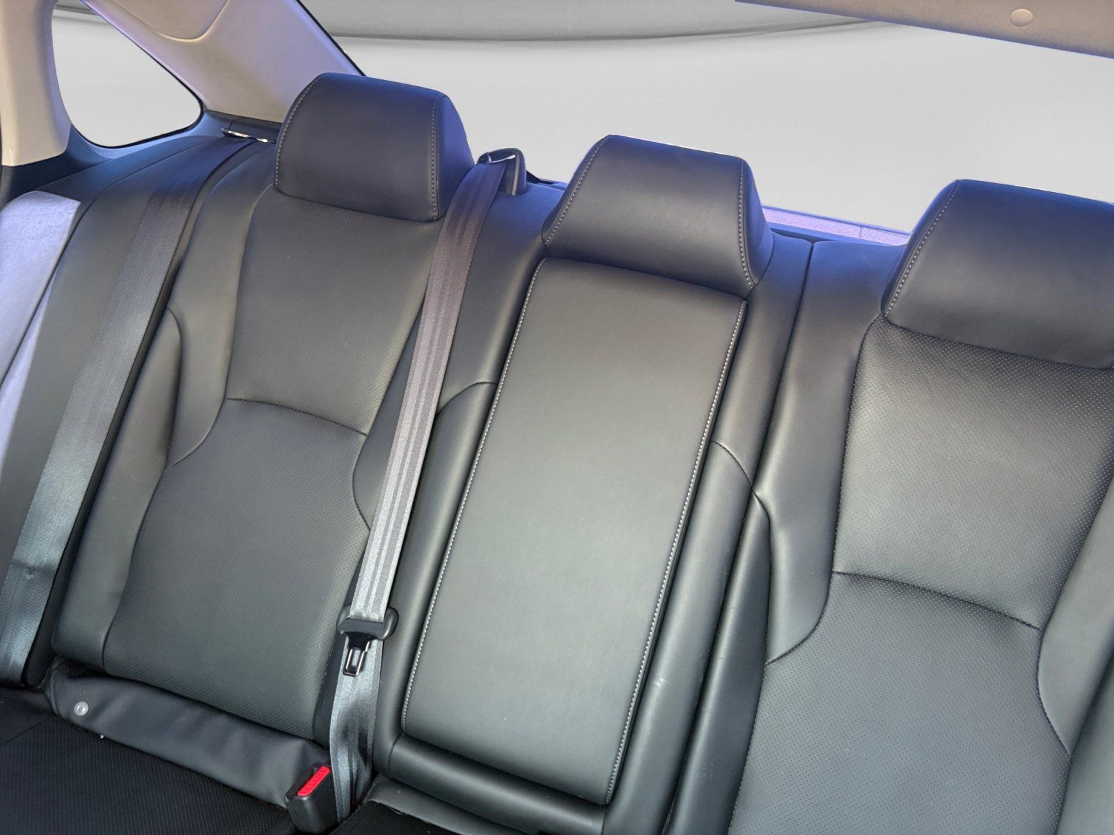 Used 2025 Honda Accord Touring image 18
