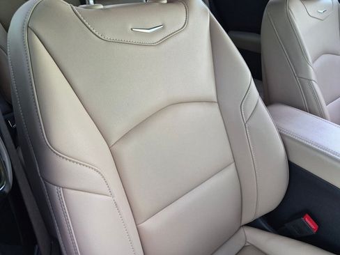 Used 2024 Cadillac XT4 Luxury FWD image 18