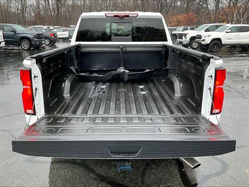 Used 2024 Chevrolet Silverado 2500 High Country w/ High Country Premium Package image 30