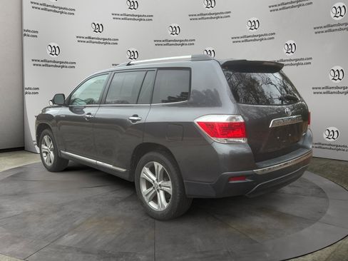 Used 2013 Toyota Highlander Limited image 3