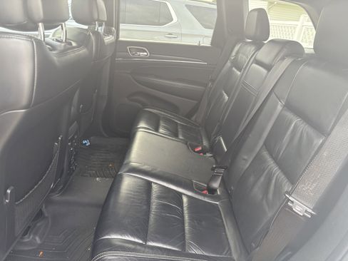 Used 2015 Jeep Grand Cherokee Limited AWD/4WD image 8