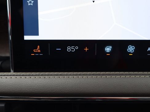 Used 2023 Lincoln Corsair Reserve w/ Equipment Group 202A image 23