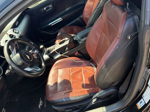 Used 2015 Ford Mustang GT Premium RWD image 5