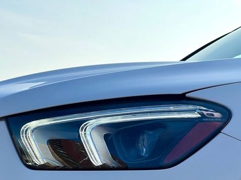 Certified 2022 Mercedes-Benz GLE 350 4MATIC image 9