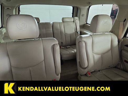 Used 2006 Cadillac Escalade AWD image 20
