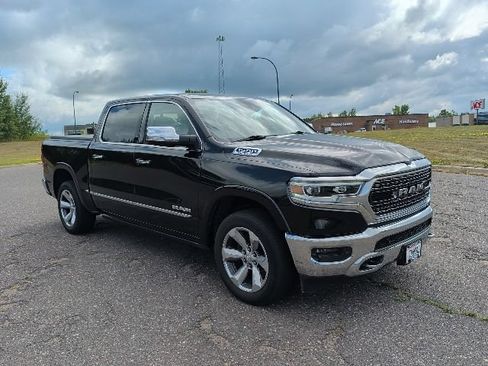 Used 2019 RAM 1500 Limited AWD/4WD image 18