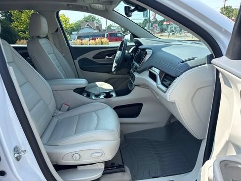 Used 2022 GMC Terrain Denali AWD/4WD image 9