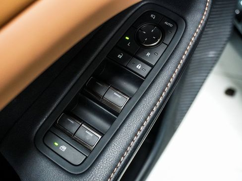 Used 2023 Lexus RX 350 Premium image 22