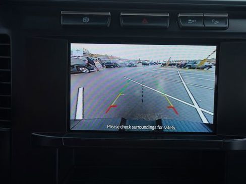 Used 2023 Ford F250 XLT w/ FX4 Off-Road Package image 27