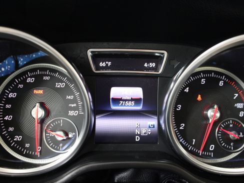 Used 2018 Mercedes-Benz GLS 450 4MATIC image 11