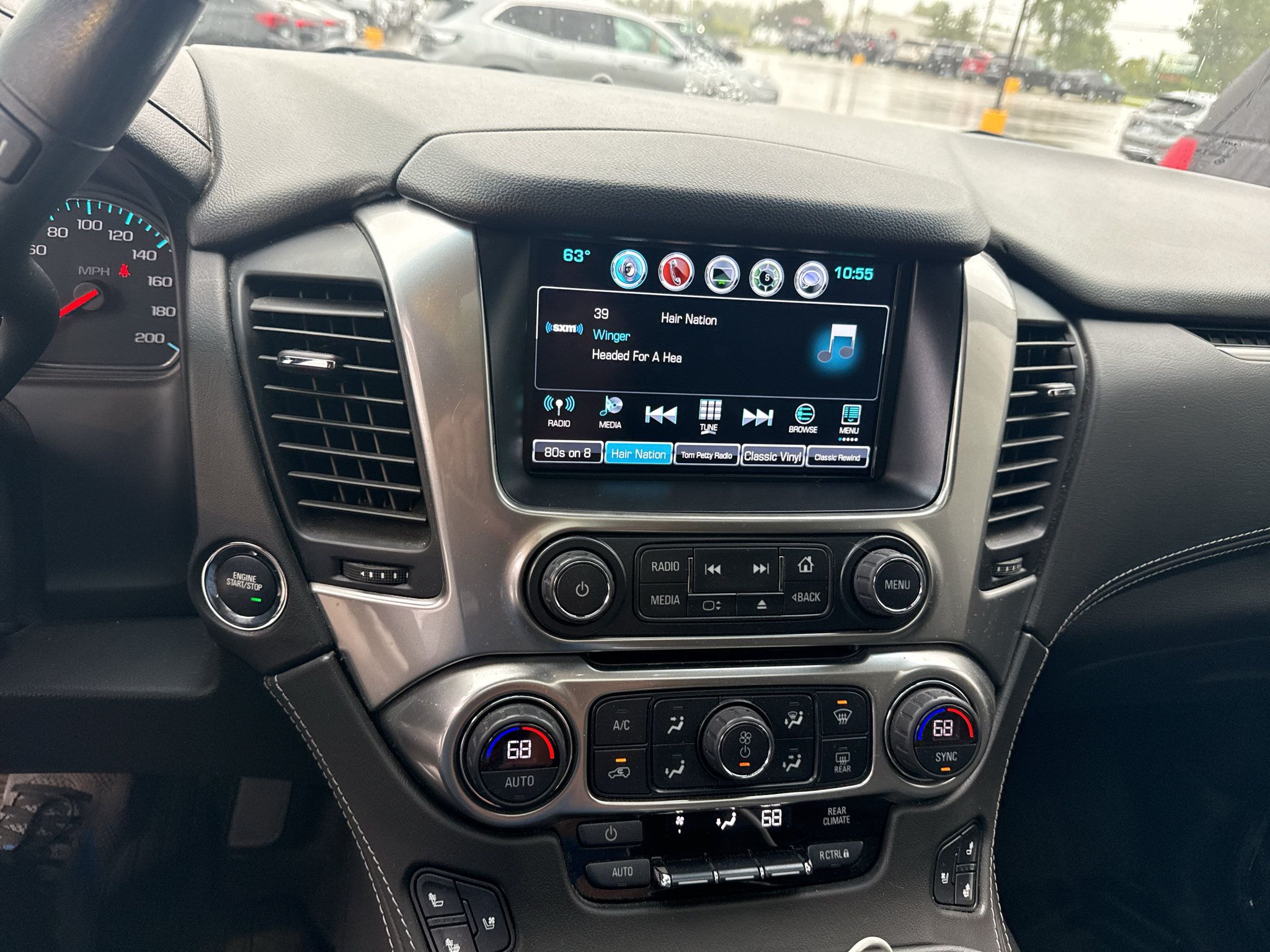 Used 2019 Chevrolet Tahoe Premier AWD/4WD image 7