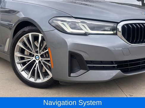 Used 2022 BMW 530i w/ Premium Package image 2