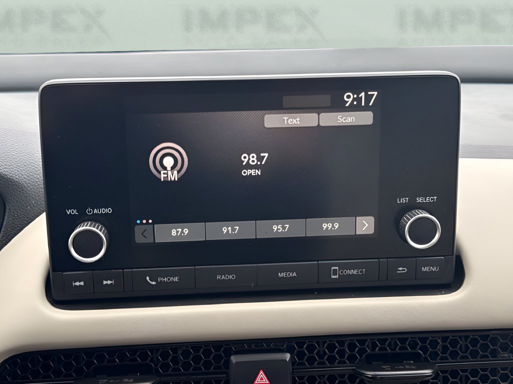Used 2025 Honda HR-V LX image 16