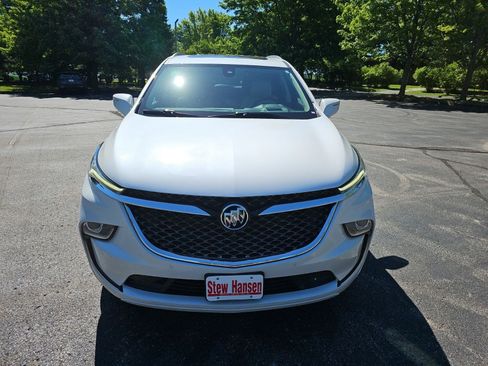 Used 2023 Buick Enclave Avenir w/ Trailering Package, 5000 lbs. AWD/4WD image 9