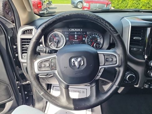 Used 2019 RAM 1500 Big Horn AWD/4WD image 25
