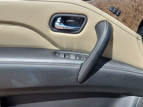 Used 2021 INFINITI QX80 Premium Select w/ All-Season Package AWD/4WD image 9