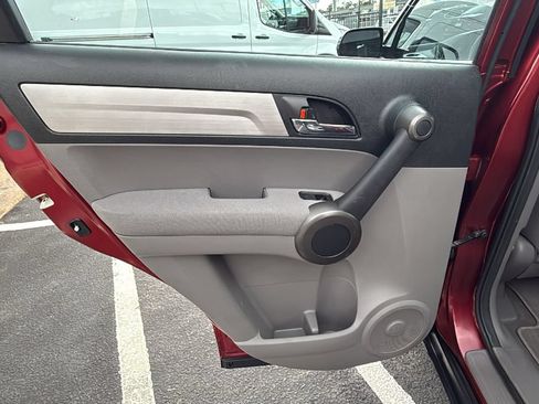 Used 2010 Honda CR-V LX image 11