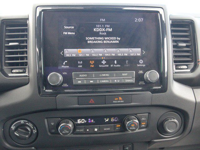 Used 2023 Nissan Frontier PRO-4X w/ Pro Convenience Package AWD/4WD image 22