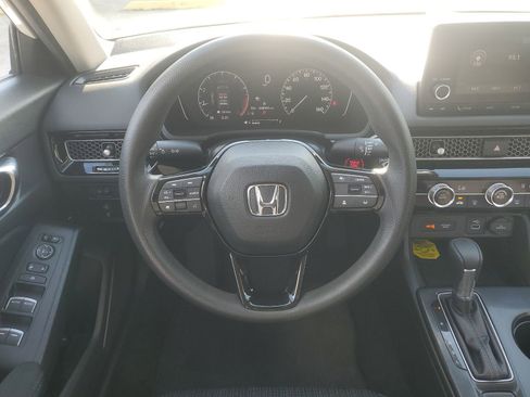 Used 2022 Honda Civic LX image 11
