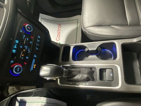 Used 2019 Ford Escape Titanium image 24