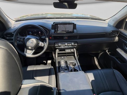 Used 2025 Honda Pilot Elite image 12
