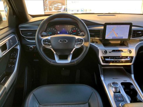 Used 2022 Ford Explorer Timberline image 5