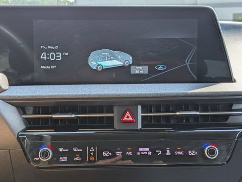 Used 2022 Kia EV6 Wind RWD image 16