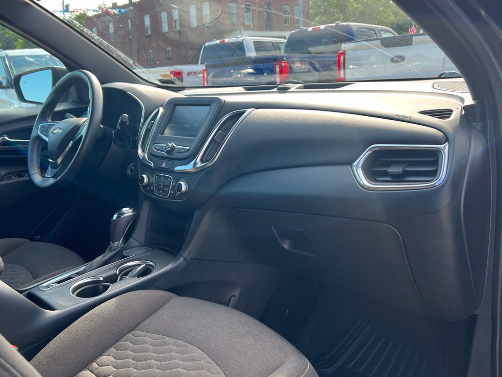 Used 2018 Chevrolet Equinox LT FWD image 21