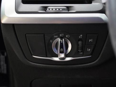 Used 2023 BMW X3 sDrive30i w/ M Sport Package RWD image 18