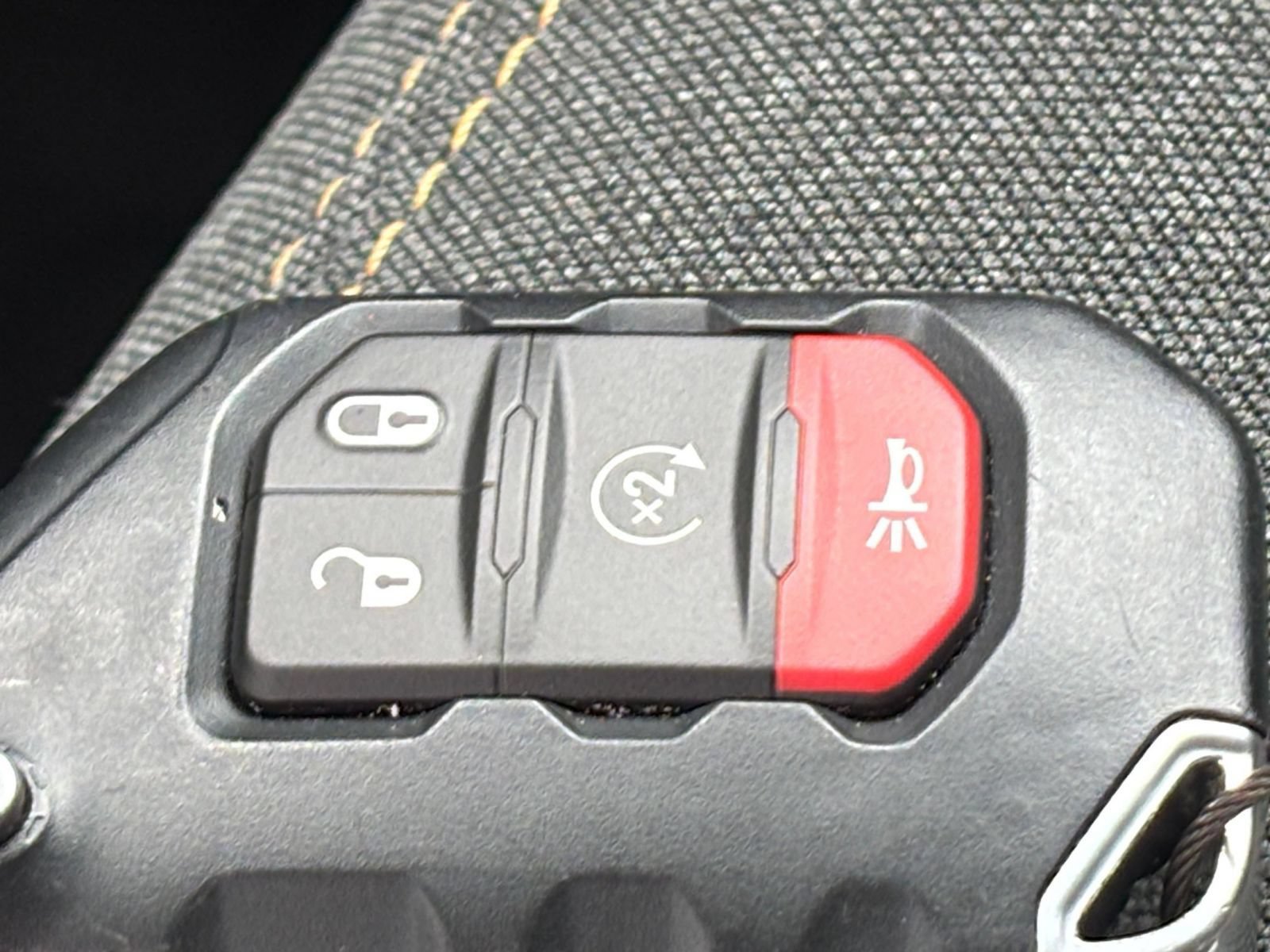 Used 2025 Jeep Wrangler Unlimited Sahara AWD/4WD image 22