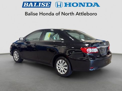 Used 2013 Toyota Corolla LE image 3