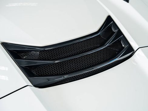 Used 2024 Chevrolet Corvette Z06 w/ LPO, Roadside Safety Package image 29