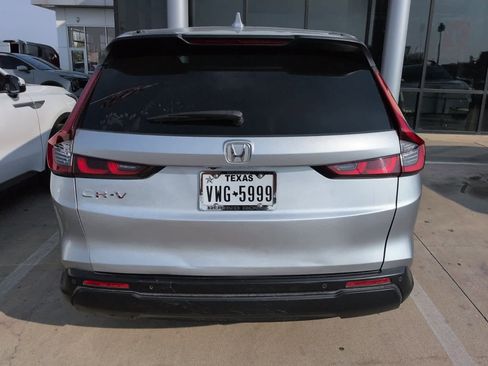 Used 2025 Honda CR-V EX-L image 6
